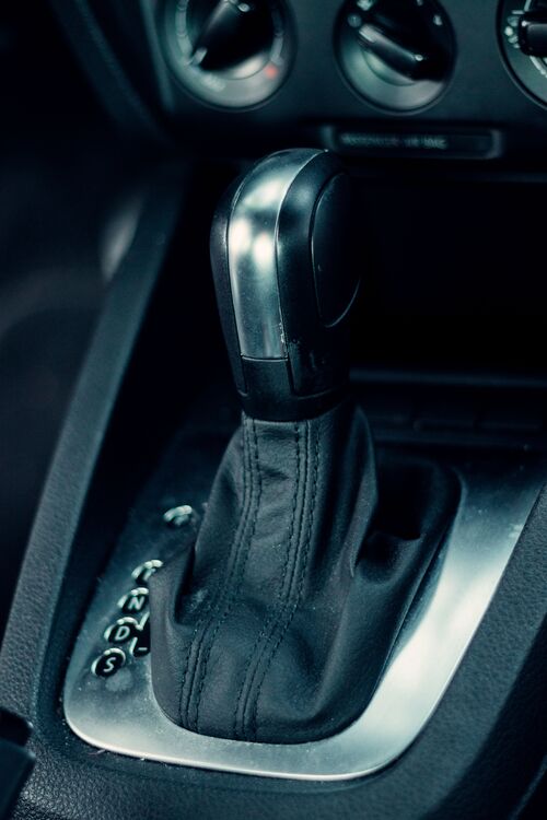 Смяна на масло на автоматична скоростна кутия във Варна